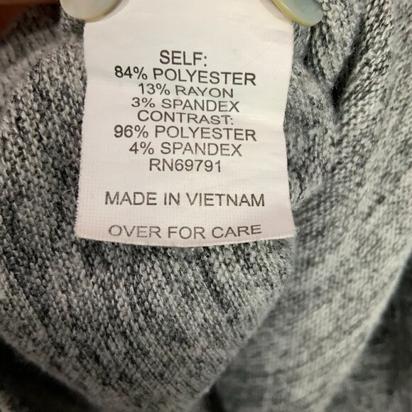 Fig and Flower Gray Button Up V-Neck Cardigan Size XL Floral Embroidered - Picture 4 of 5